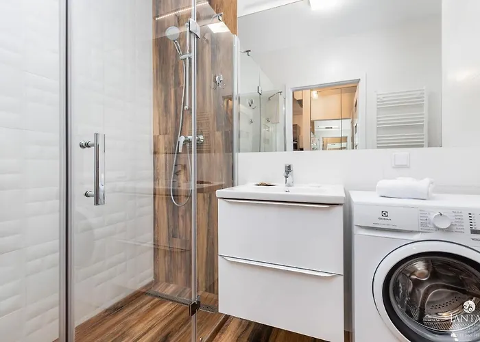 شقة Jantar Apartamenty- Wyspa Solna كولوبرزيغ