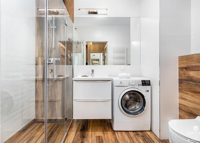 Jantar Apartamenty- Wyspa Solna شقة *