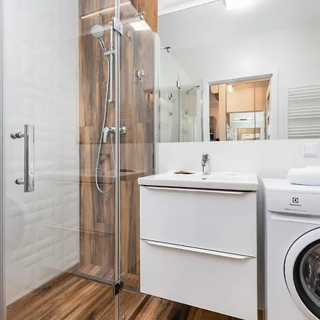 Apartment Jantar Apartamenty- Wyspa Solna Kolobrzeg