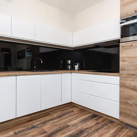 Jantar Apartamenty- Wyspa Solna Daire Kolobrzeg